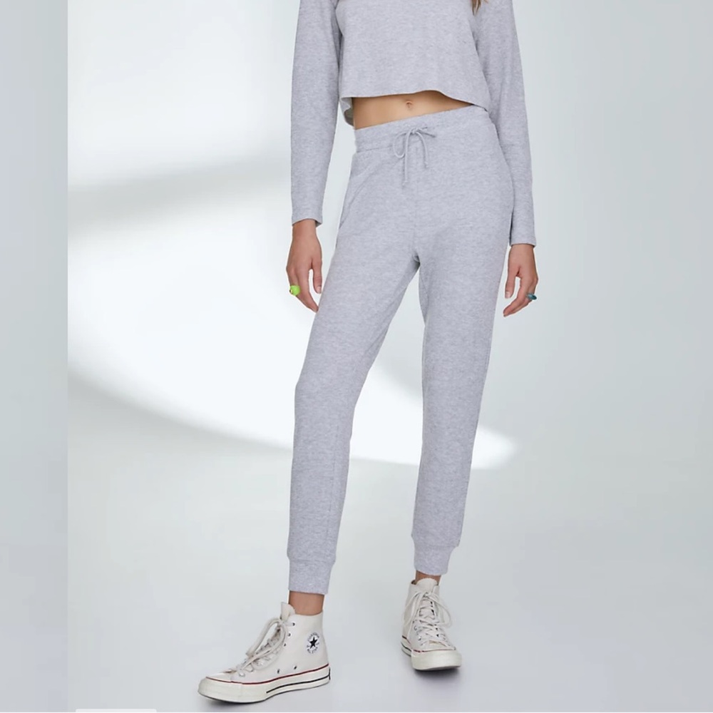 Sunday Best baby waffle joggers NWT, medium